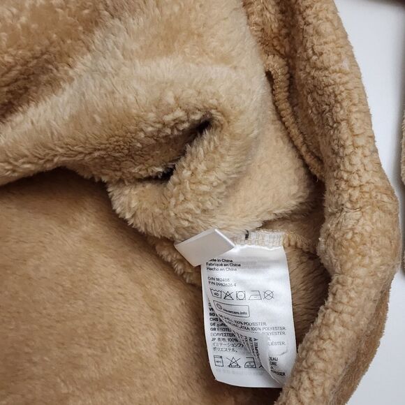 H&M Disney Chip n Dale Super Soft Plush Hoodie Sweatshirt Size 6x/7 - Picture 8 of 10